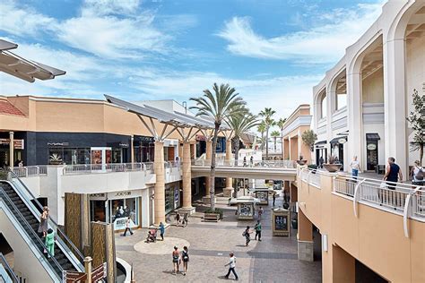 fashion valley in san diego.